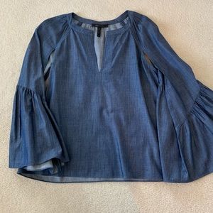 Blue soft demin top with long bell sleeveless